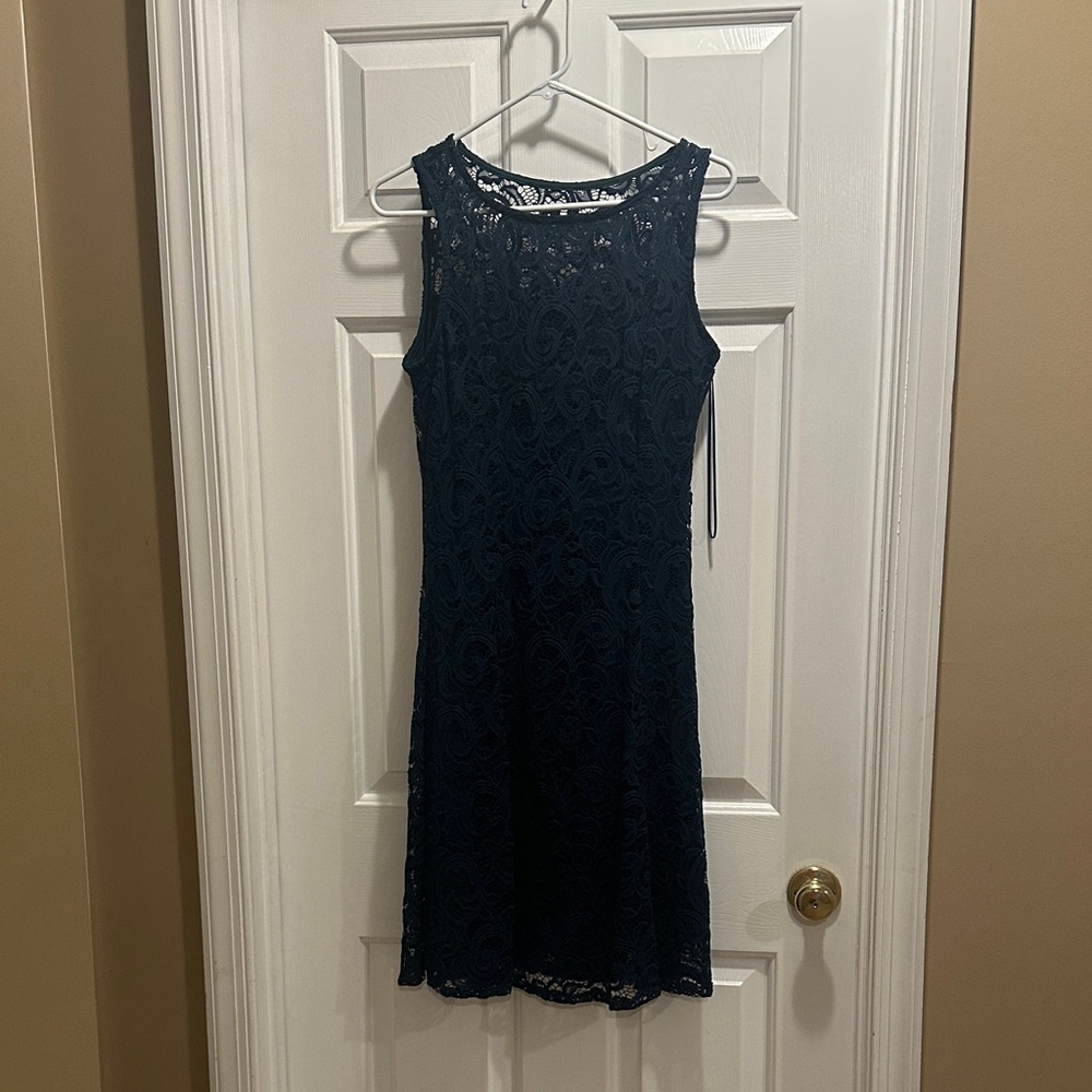 Liz Claiborne Elegant Dark Teal Green Lace Dress